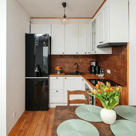 Miedziana - Z Balkonem, Miejscem Do Pracy, Wi-fi - - Fair Wroclaw