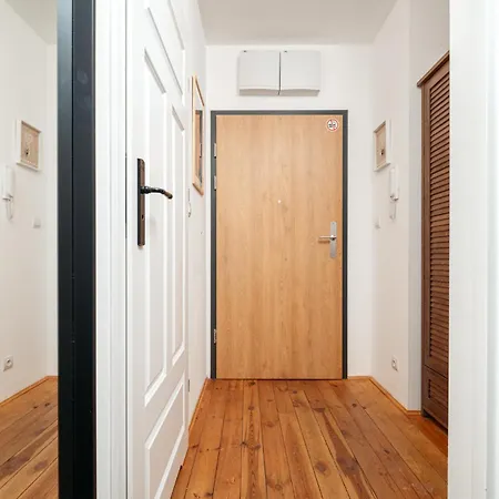 Apartment Miedziana - Cozy Retro By Fair