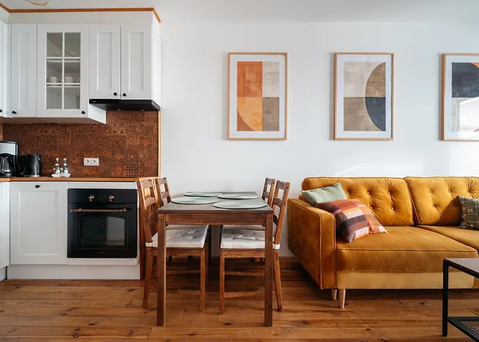 Miedziana - Cozy retro apartment by Fair Rentals